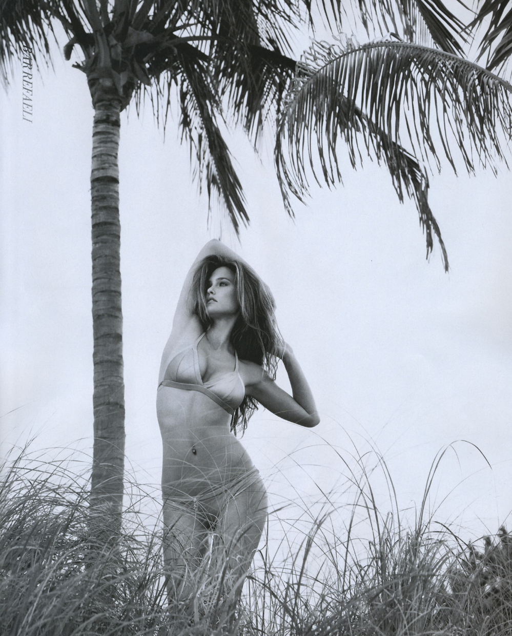 Бар Рафаэли (Бар Refaeli)