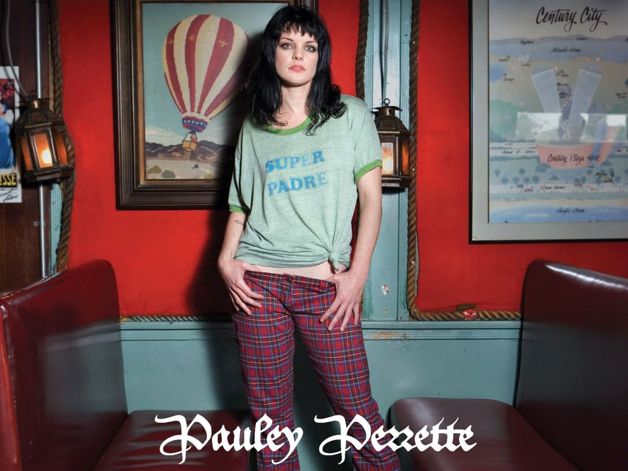 Поли Перретт (Pauley Perrette)