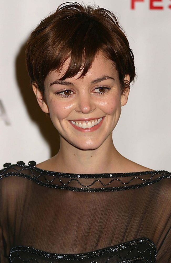 Nora Zehetner Sexy.