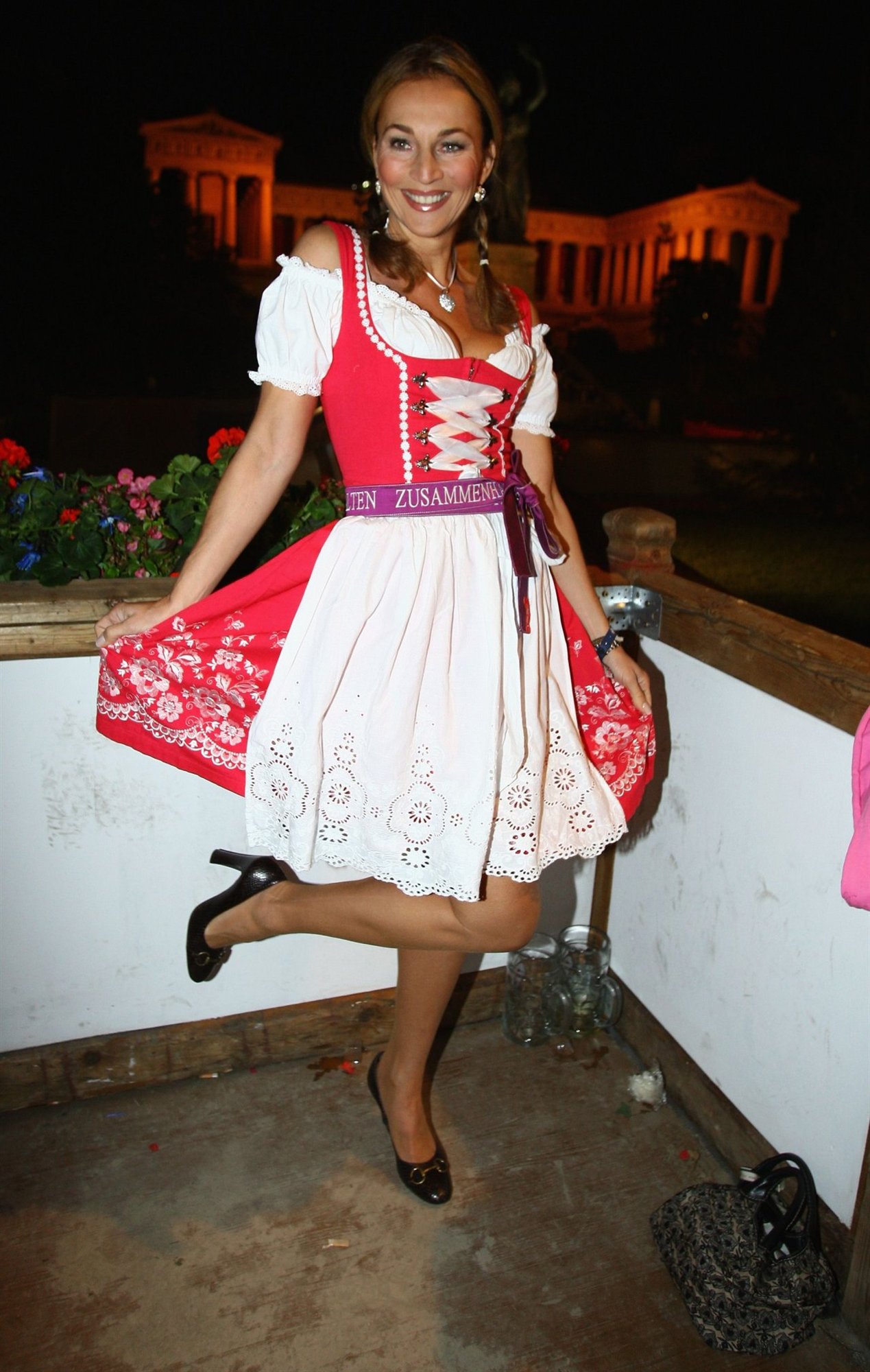 Каролина Биель (Каролина Beil)